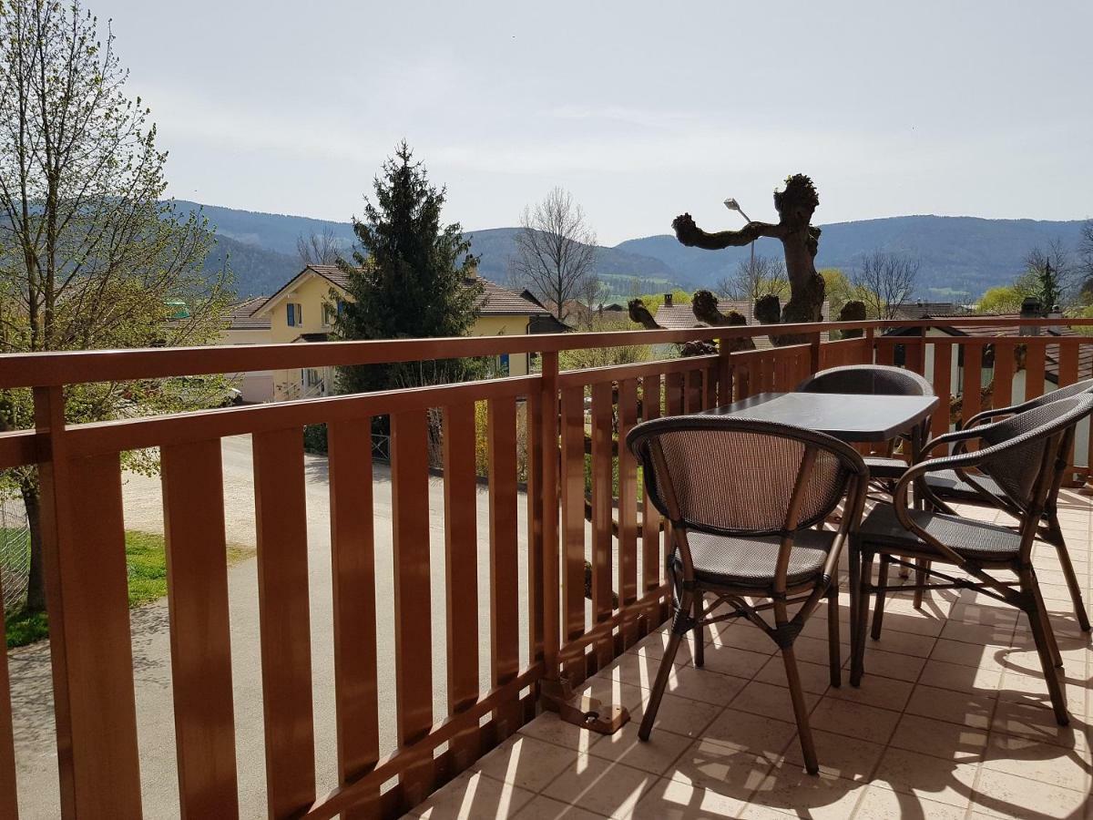 Apartement-Gite Rural A 3 Km De Delemont Courcelon Exteriör bild